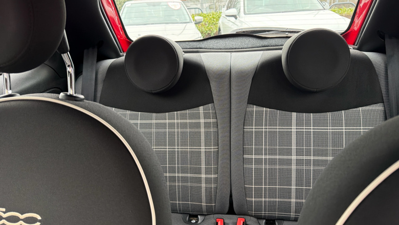 Fiat 500 1.2 Lounge 3dr Dualogic Petrol Hatchback